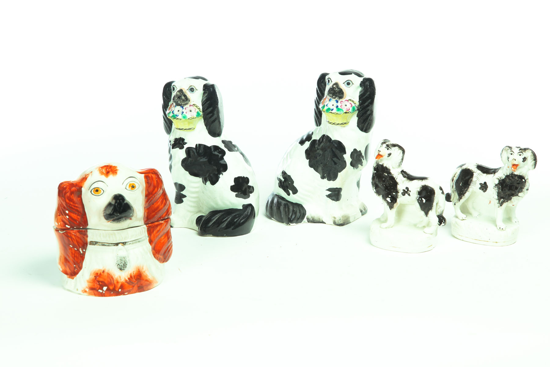 FIVE STAFFORDSHIRE DOGS England 113840
