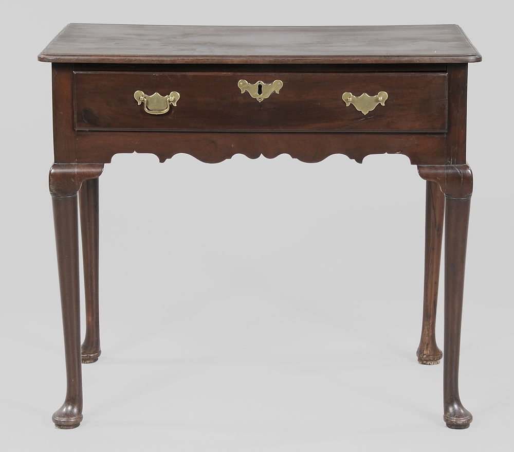 Queen Anne Mahogany Dressing Table 113993