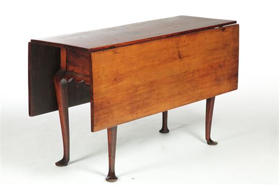 QUEEN ANNE DROP LEAF TABLE.  New England