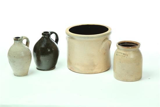 FOUR PIECES OF STONEWARE AND REDWARE  1226f0
