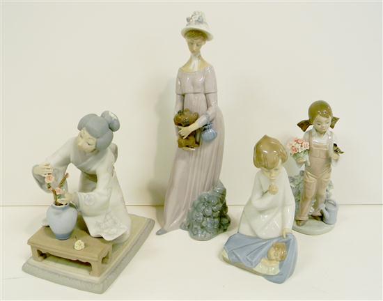Four Lladro figurines including 120a92
