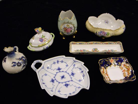 Collection of porcelain including  120bb6