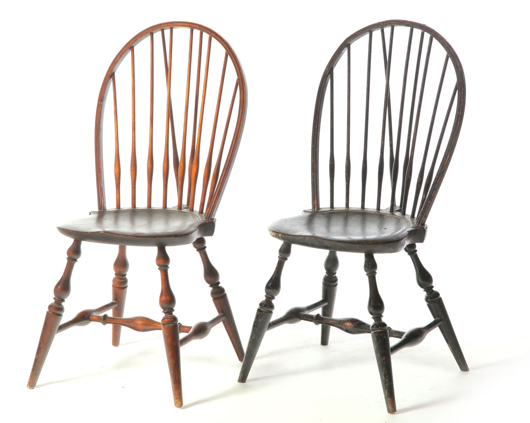 PAIR OF BRACE BACK WINDSOR CHAIRS  123970