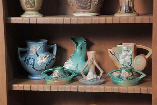 FIVE PIECES OF ROSEVILLE POTTERY.