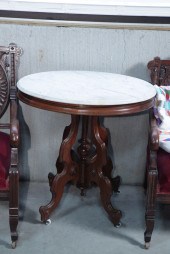 VICTORIAN LAMP TABLE Oval marble 123b01