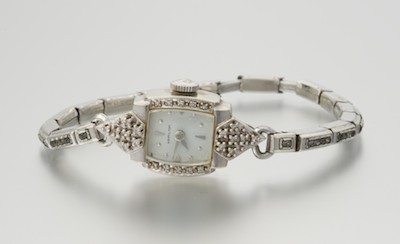 A Hamilton Ladies Diamond Watch 132999
