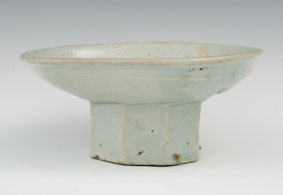 A Glazed Ceramic Footed Dish Korean 132c53