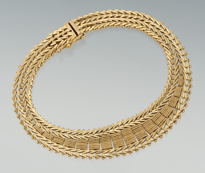 A Ladies Gold Bracelet 14k yellow 13300b