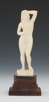 A Continental Carved Ivory Figure 131e49
