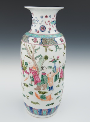Chinese Famille Rose Porcelain 131f05
