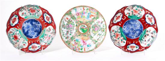 Asian porcelain dishes 19th century comprising: