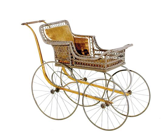 Victorian wicker baby carriage 13540e