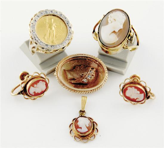 Collection of jewelry cameo rings 135c3a