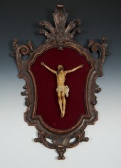 A Continental Carved Wood Crucifix 13421e