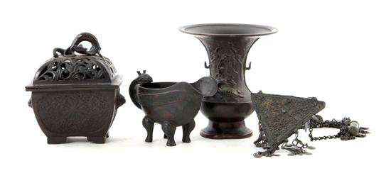 Asian bronze and metalwork objects 13796c