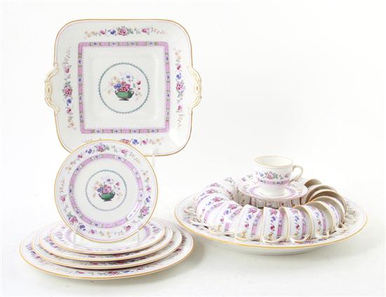 Royal Doulton porcelain part service 137b86