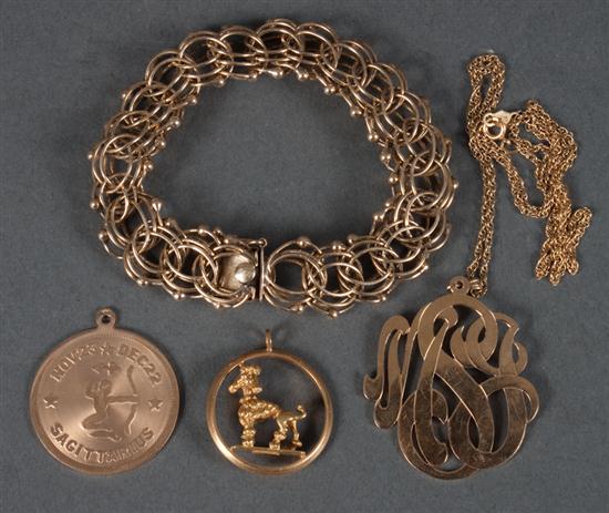 Group of gold jewelry including  138010