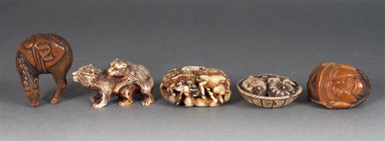 Five Japanese carved ivory netsukes 1385b9