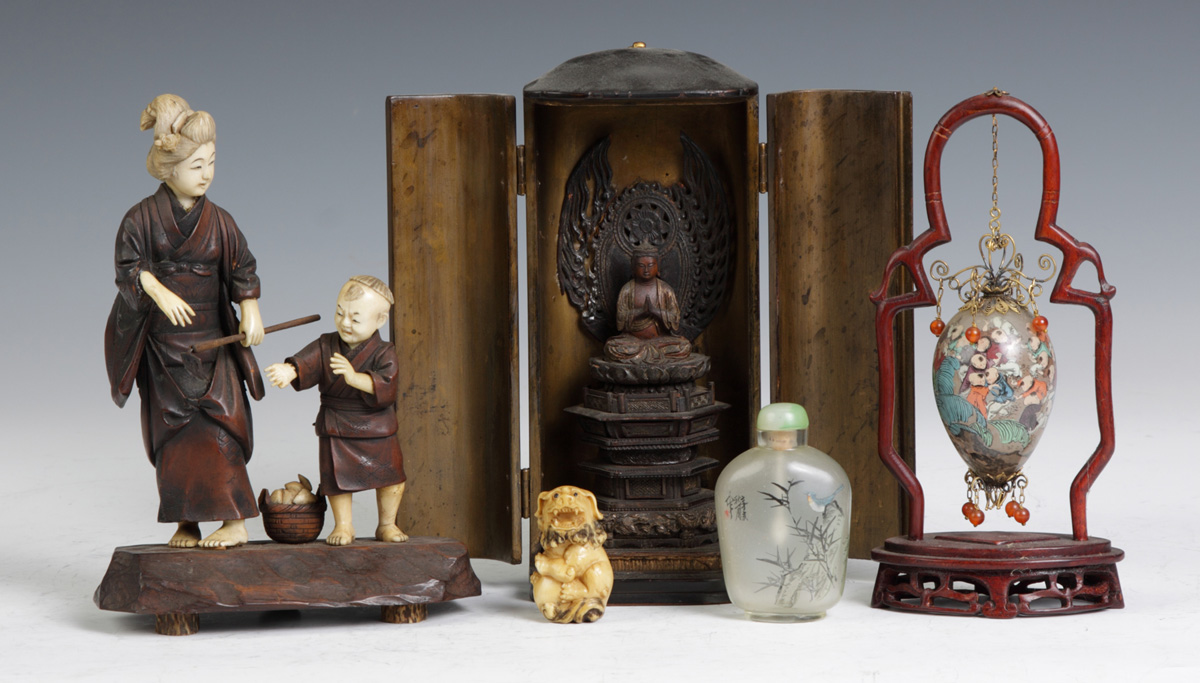Group of 5 Asian Items L to R: Japanese carved
