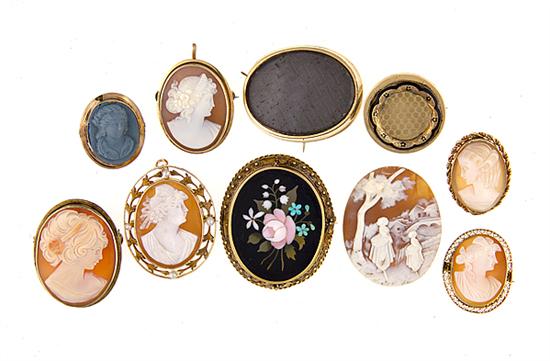 Collection of cameo and mourning 1369c7
