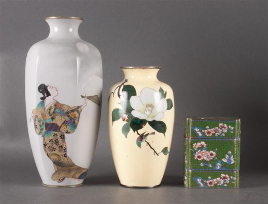 Two Japanese cloisonne enamel vases 137041