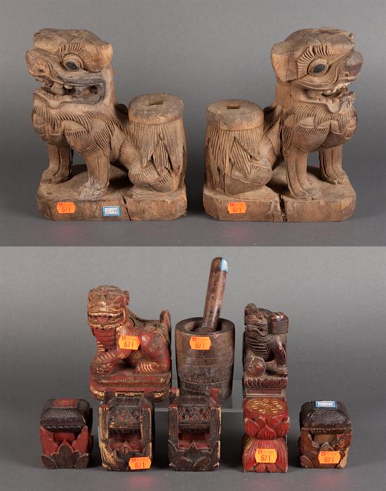 Pair of Chinese carved wood foo 139b7f