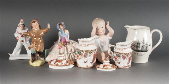 Group of assorted porcelain articles 139bea