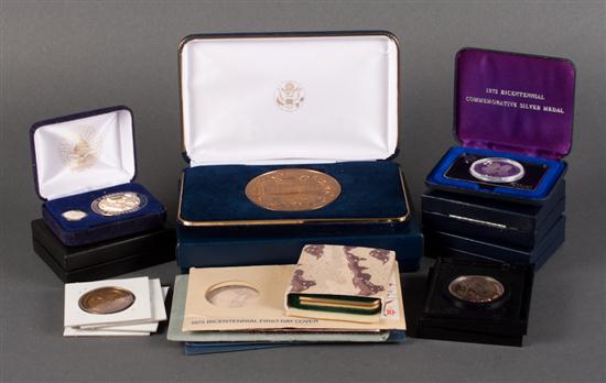 Medals Assortment of bronze and 139e77