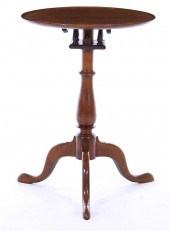 Southern Chippendale walnut candlestand