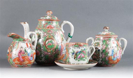 Chinese Export Rose Medallion porcelain 17-piece