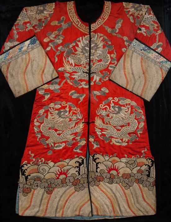 Chinese embroidered robe first quarter-20th