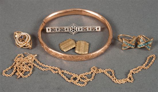 Group of gold jewelry including  138dfb