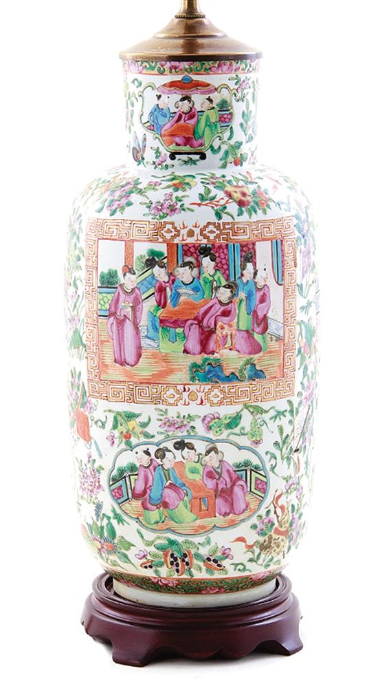 Chinese Export porcelain famille 13937c
