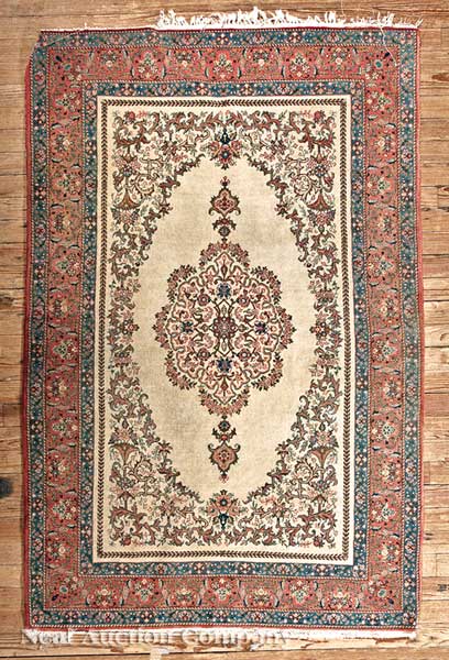 A Semi Antique Persian Keshan Carpet 13d048