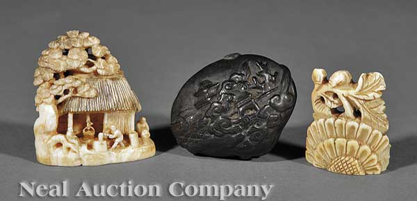 A Group of Japanese Carved Wood 13d10c