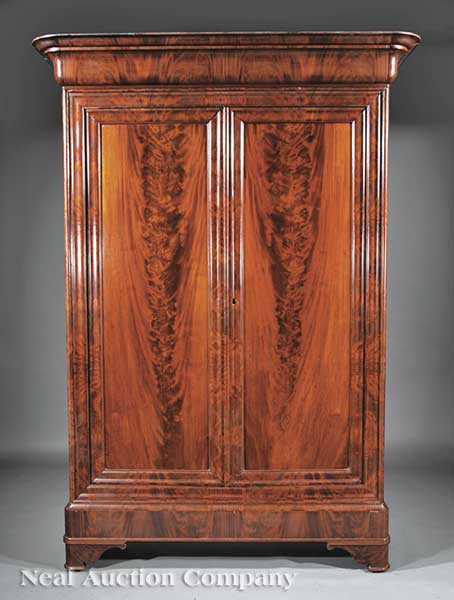 An American Classical Carved Mahogany 13d1d3