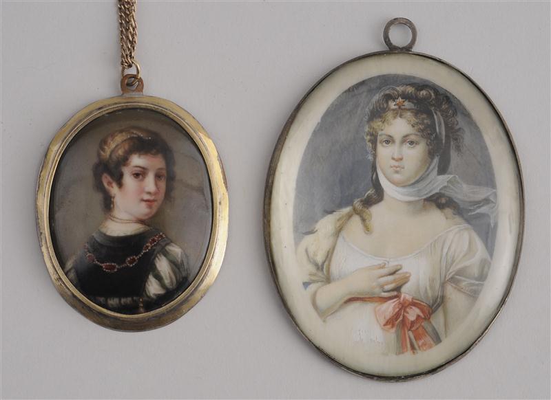 TWO OVAL PORTRAIT MINIATURES OF 13f6b3