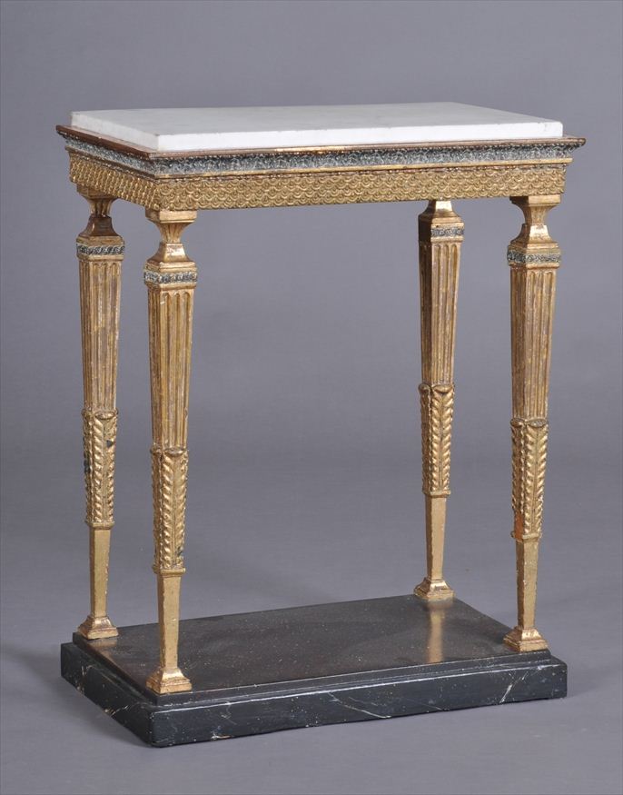 SWEDISH NEOCLASSICAL CARVED GILTWOOD 141754