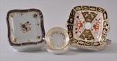 TWO PAIRS OF ENGLISH PORCELAIN 141840