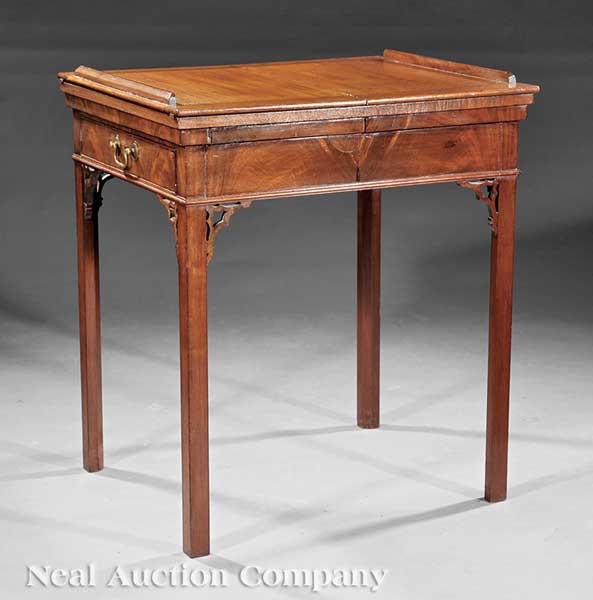 An Antique George III Carved Mahogany 141f2c