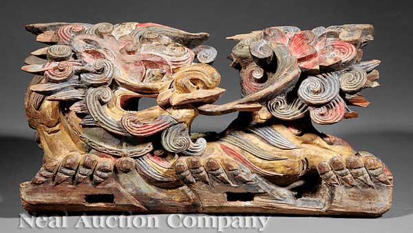 A Chinese Polychrome and Gilt Decorated 14213e