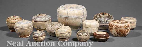 A Group of Thirteen Antique Chinese 1400e7
