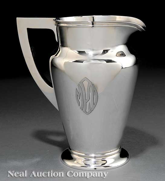 An American Art Deco Sterling Silver 1403ff