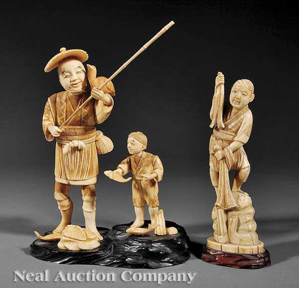 Two Japanese Ivory Figural Okimono 1405b0