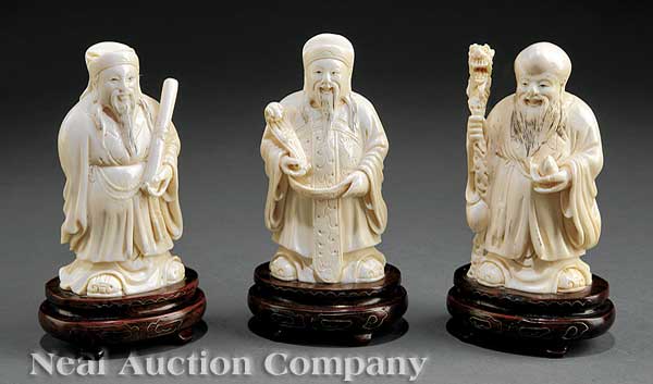 Three Chinese Ivory Figures of 1408ae