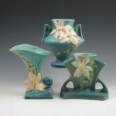 Two Roseville Clematis vases including