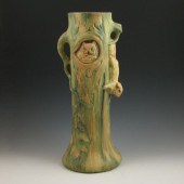 Weller Woodcraft tree vase with 142d07
