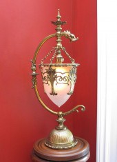 BRASS NEWEL POST LAMP: Brass filigree
