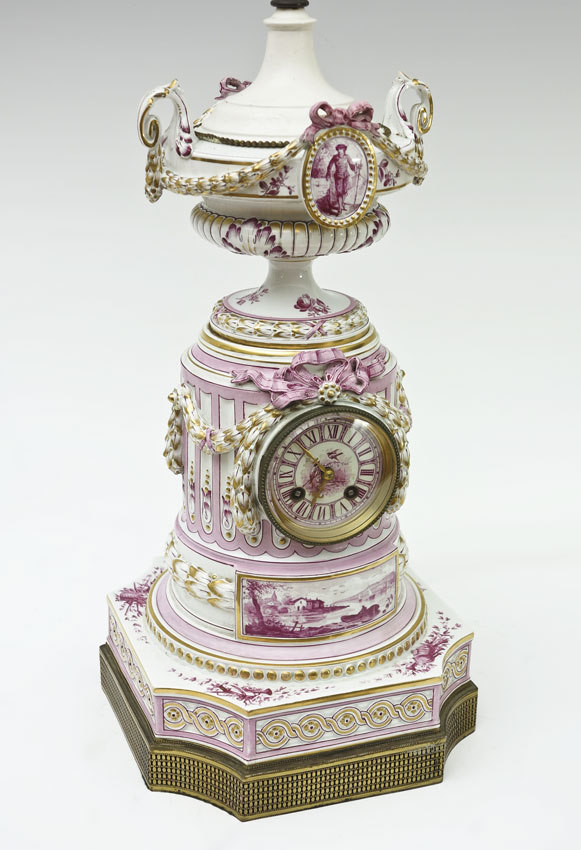 FRENCH ROCOCO PORCELAIN CLOCK LAMP  146053