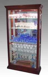 PULASKI GLASS FRONT AND SIDES DISPLAY